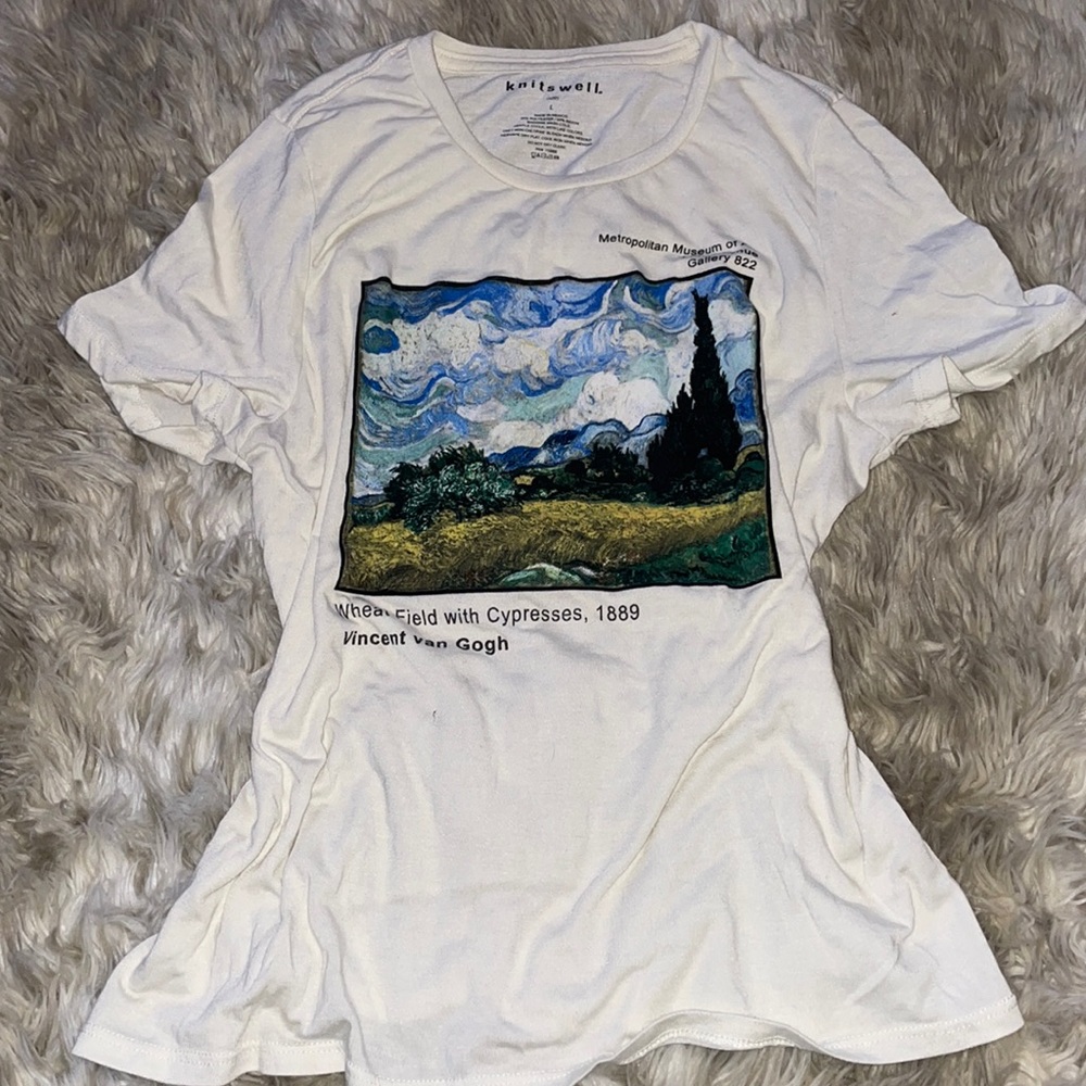 Van Gogh shirt from target size large